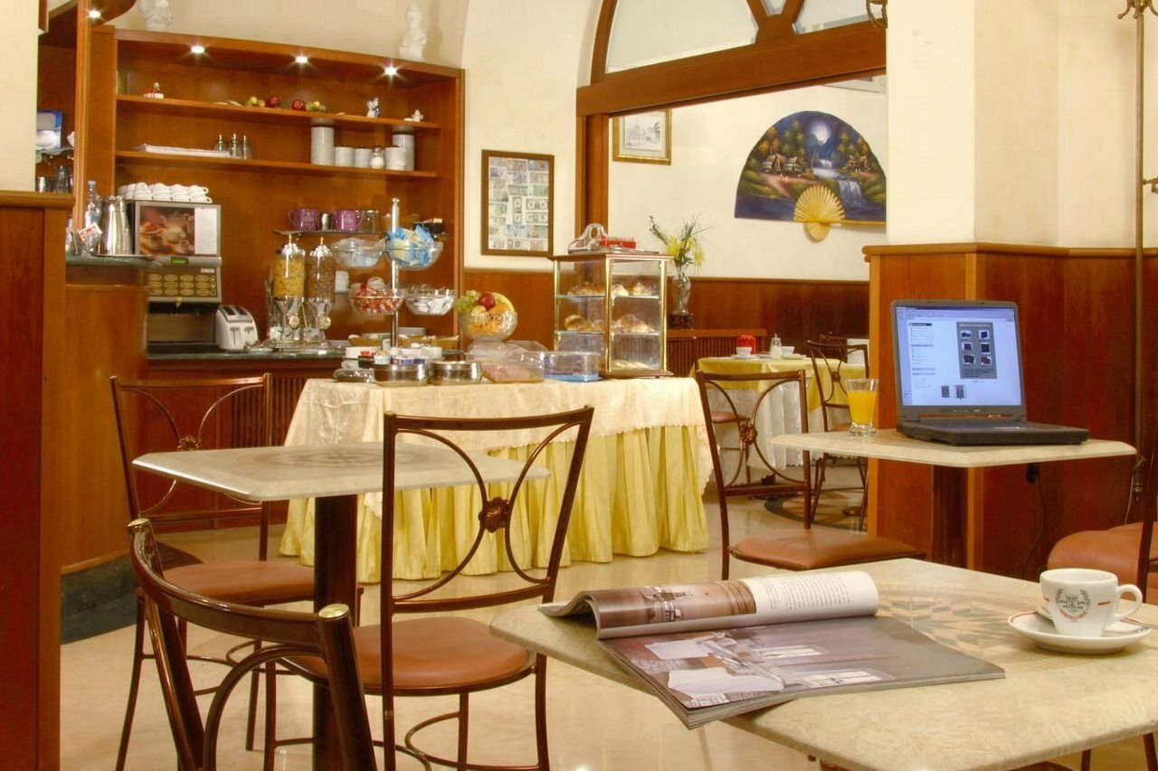 Hotel Assisi روما المظهر الخارجي الصورة